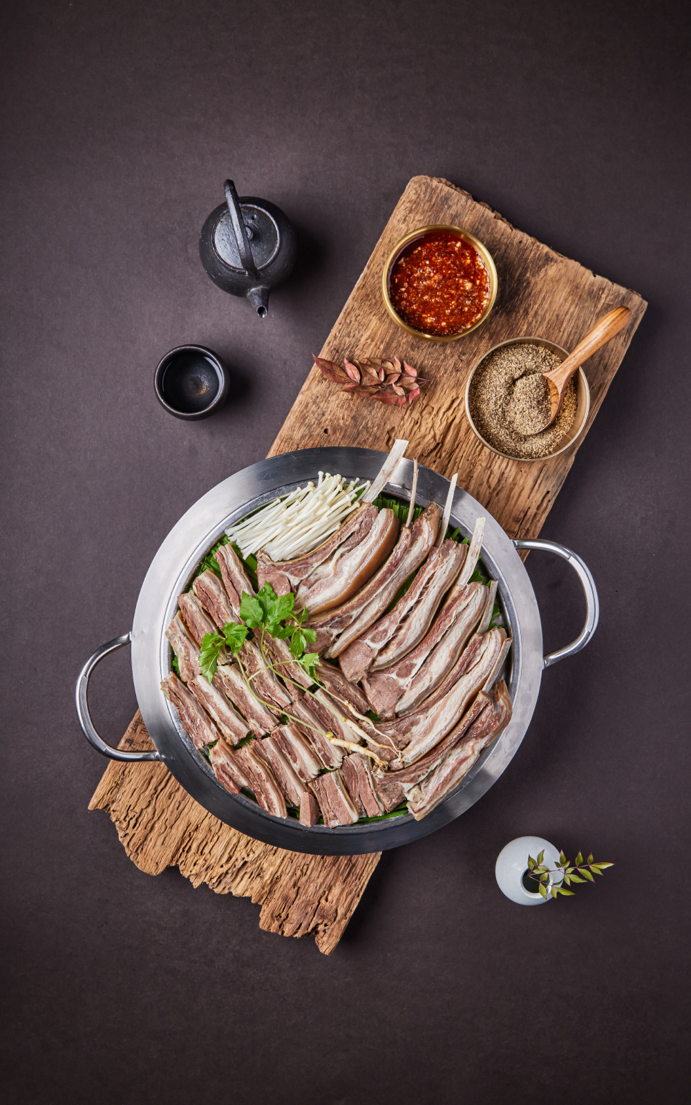 산후조리 보양식 — 향촌흑염소 포천점 흑염소수육